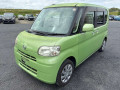 2012 Daihatsu Tanto