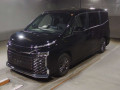 2022 Toyota Voxy