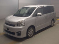 2013 Toyota Voxy