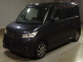 2013 Nissan Roox