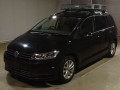 2016 Volkswagen Golf Touran