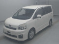2011 Toyota Voxy