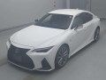 2020 Lexus IS