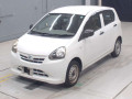 2013 Daihatsu Mira e:S