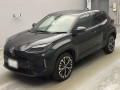 2025 Toyota YARIS CROSS