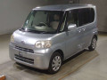 2011 Daihatsu Tanto
