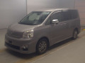 2013 Toyota Voxy