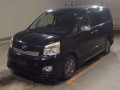 2013 Toyota Voxy