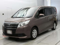 2015 Toyota Noah