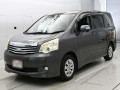 2013 Toyota Noah