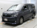 2016 Toyota Voxy