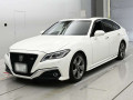 2018 Toyota Crown