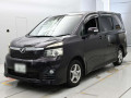 2010 Toyota Voxy