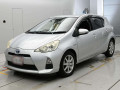 2013 Toyota Aqua