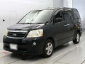 2006 Toyota Noah