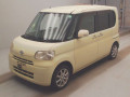 2011 Daihatsu Tanto