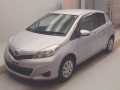 2013 Toyota Vitz
