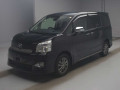 2013 Toyota Voxy