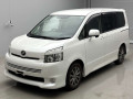 2008 Toyota Voxy