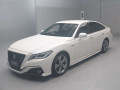 2018 Toyota Crown Hybrid