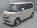 2018 Daihatsu Tanto