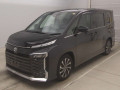 2022 Toyota Voxy