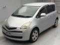 2006 Toyota Ractis