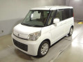 2013 Suzuki Spacia