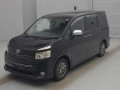 2009 Toyota Voxy