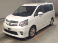 2013 Toyota Noah