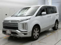 2024 Mitsubishi Delica D5