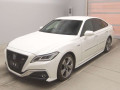 2018 Toyota Crown Hybrid