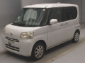 2010 Daihatsu Tanto