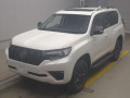 2022 Toyota Land Cruiser Prado