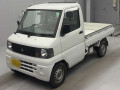 2004 Mitsubishi Minicab Truck