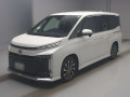2022 Toyota Voxy