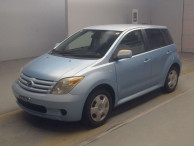 2005 Toyota IST