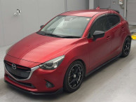 2016 Mazda Demio