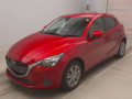 2016 Mazda Demio
