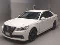 2013 Toyota Crown Hybrid