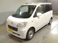 2012 Daihatsu Tanto exe