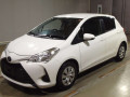 2017 Toyota Vitz