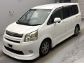 2009 Toyota Noah