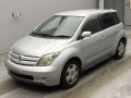 2005 Toyota IST