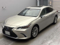 2019 Lexus ES