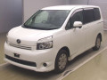 2009 Toyota Voxy