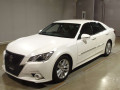 2015 Toyota Crown
