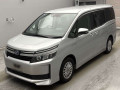 2017 Toyota Voxy