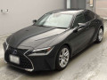 2021 Lexus IS
