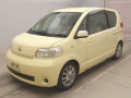 2005 Toyota Porte